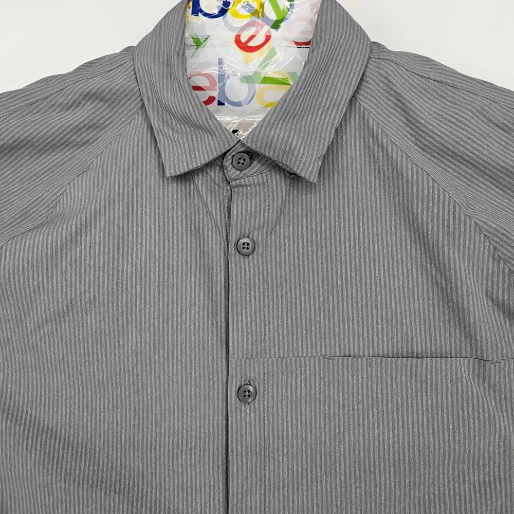 Lululemon Shirt Mens Medium Button Up Activewear Casual Striped Gray Long Sleeve